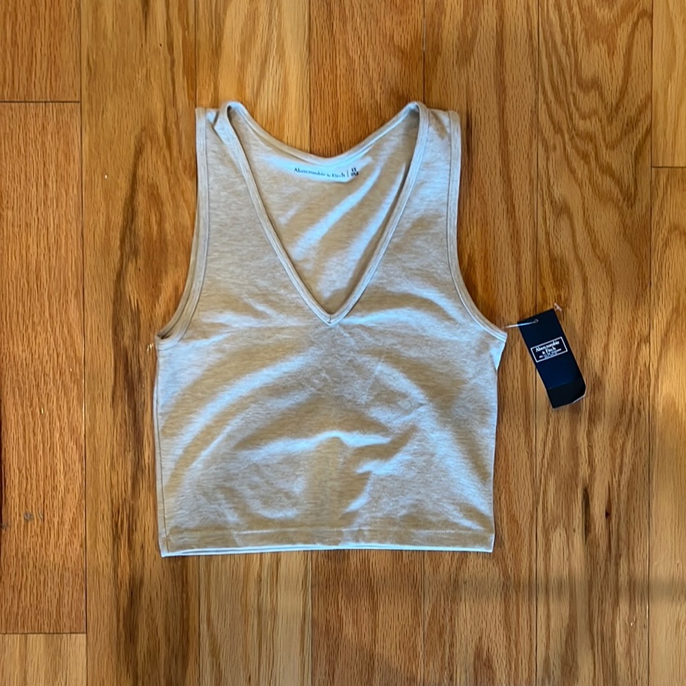 NWT⭐️⭐️ ABERCROMBIE tank